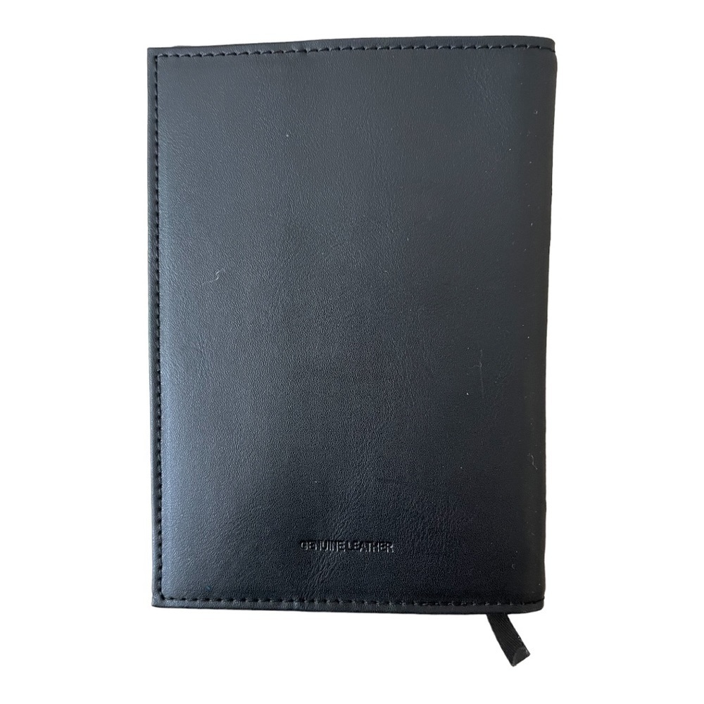 Travel Accessory Bundle ๐ - Picture 5 of 12